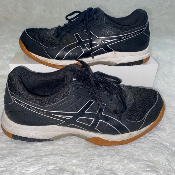 Gel Rocket Volleyball sneakers sz7 in Great Condition - Picture 1 of 6